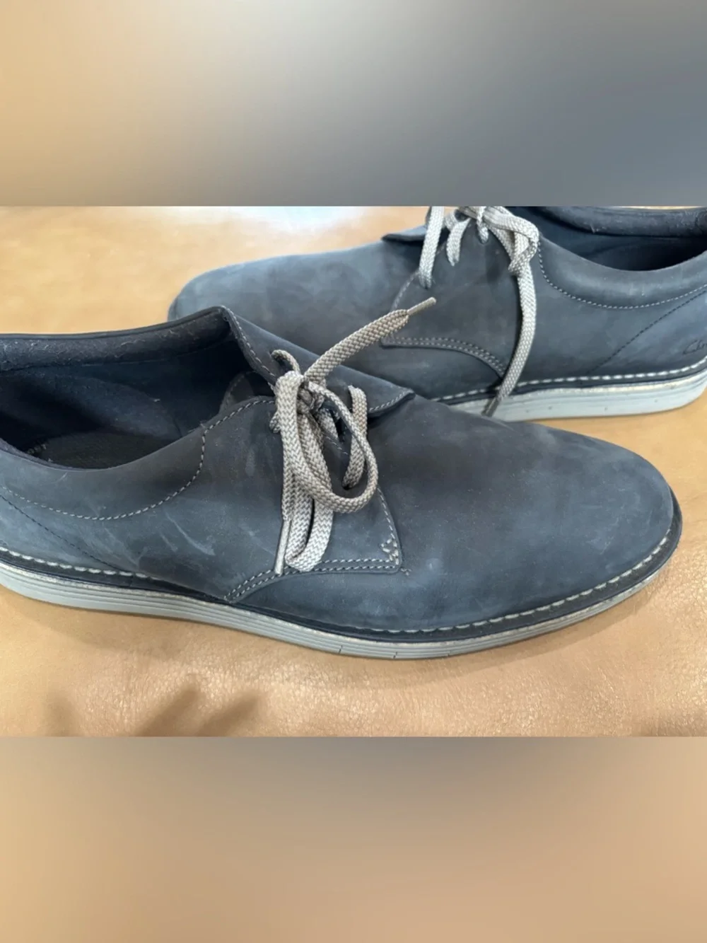 Clarks Men's Navy Suede Chukka Lace-Up dress Oxford shoes